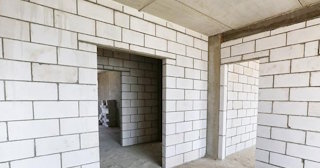 Перегородки из газобетона от 2100 рублей - возведение и монтаж в Костомукше